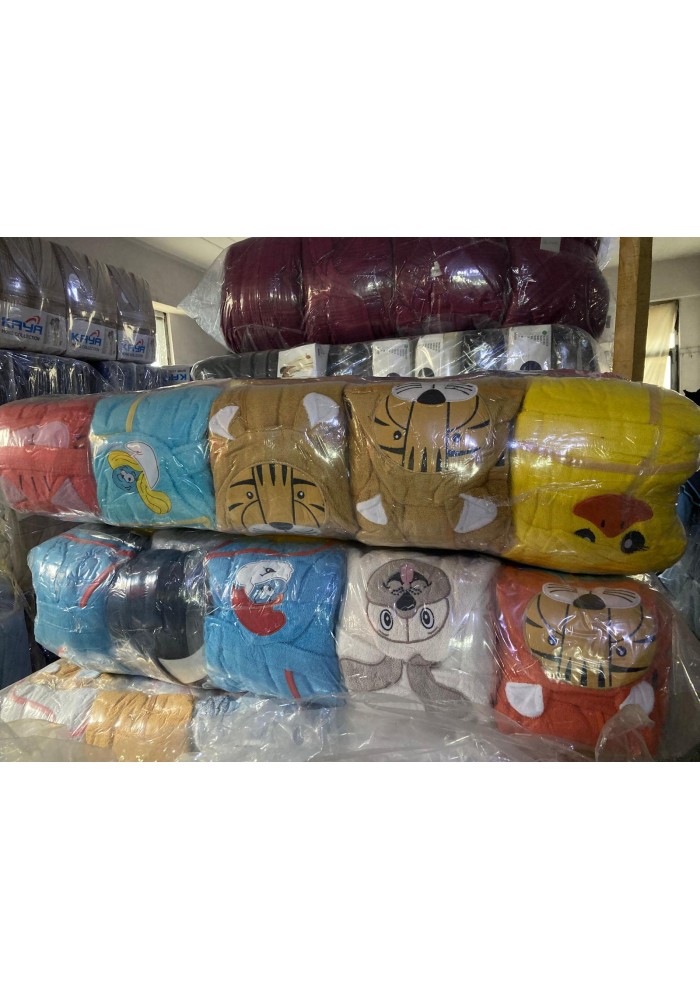 KARAKTER NAKIŞLI ÇOCUK BORNOZU